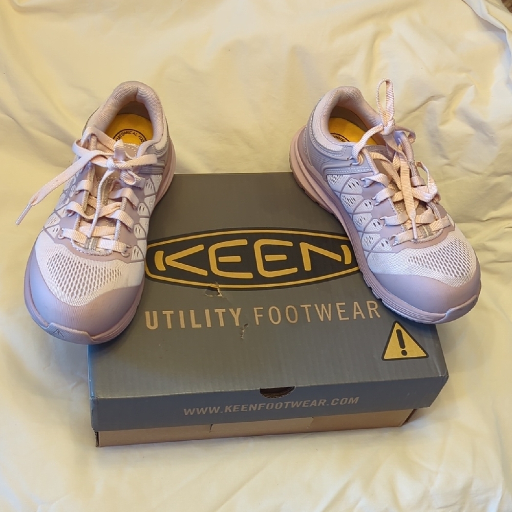 🩷⭐Womens Keen Vista Energy Utility Slip Resistant EH Pink Sneakers size 5.5🩷⭐